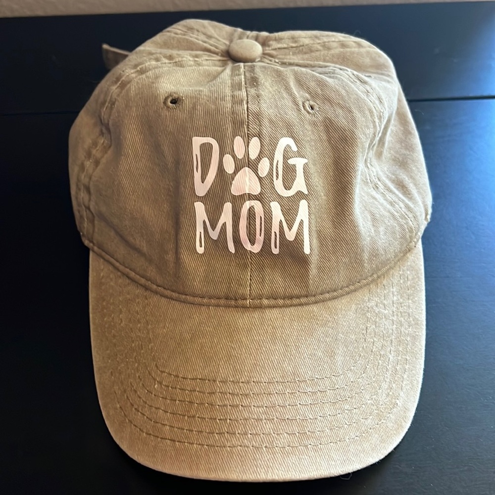 Dog Mom Hat 🧢 - Picture 1 of 6